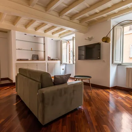 Piazza Navona Classy & Large Apartment-2